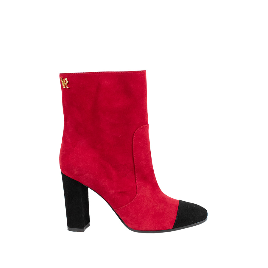 Camoscio Red Ankle-High Boots
